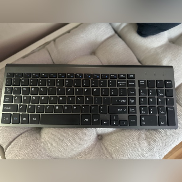 Wireless keyboard - Picture 1 of 1
